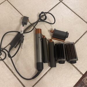 Dyson Hair Styling Set with Attachments